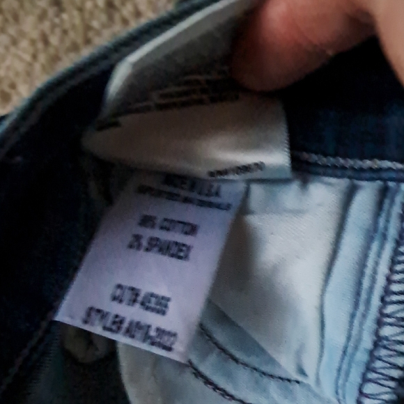 Agolde Skinny Jeans With A Raw Hem, Size 25 - Picture 6 of 6